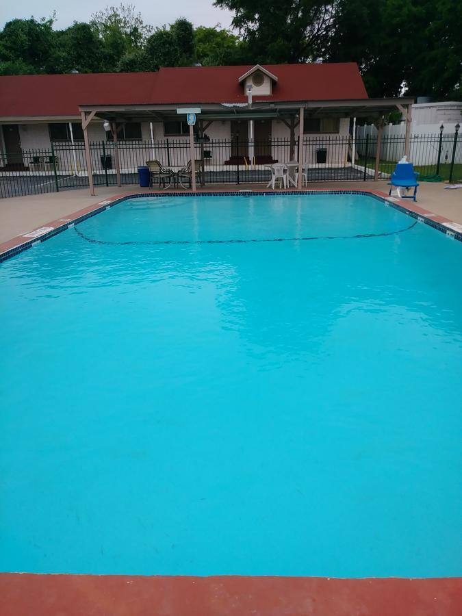 Garden & New Braunfels
