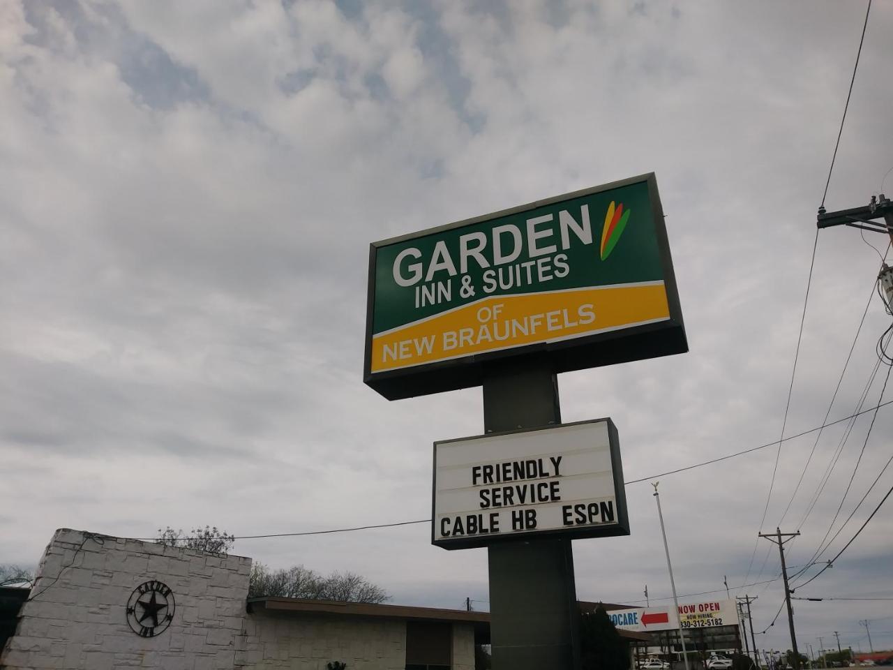 Garden & New Braunfels